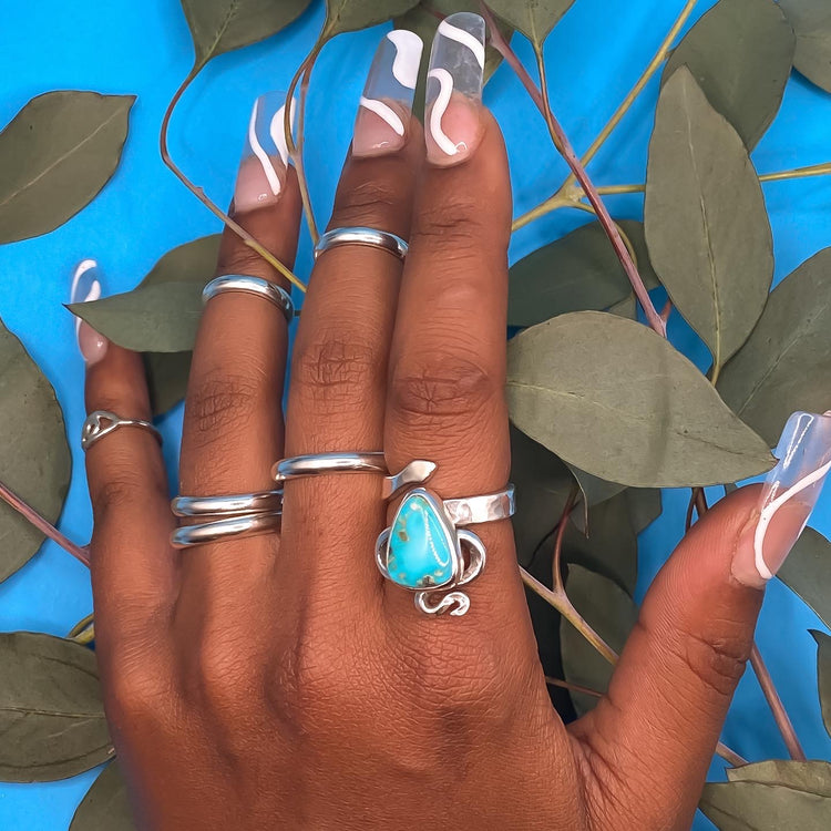 High Polish Band Midi Ring
