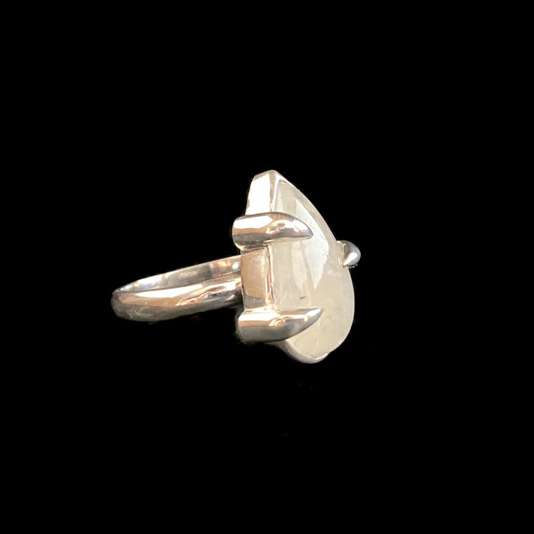 RAINBOW MOONSTONE FANG II