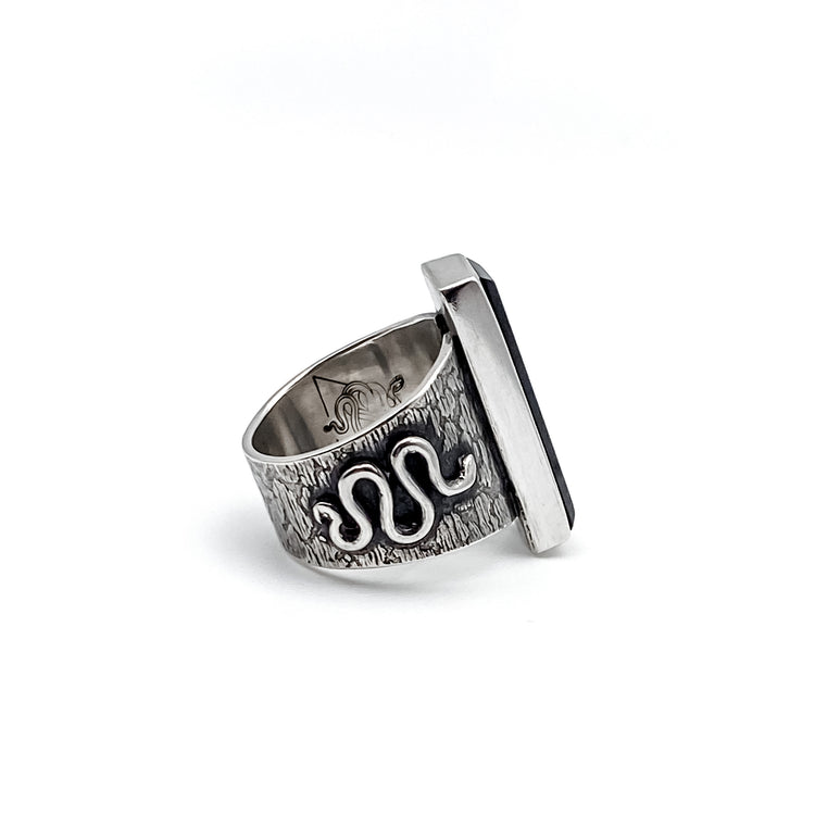 Serpent Onyx Ring - Size 6.75