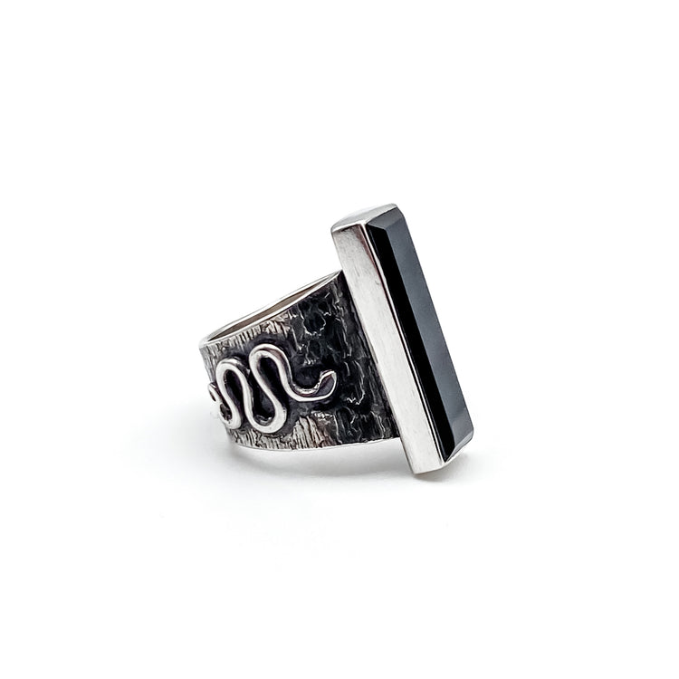 Serpent Onyx Ring - Size 6.75