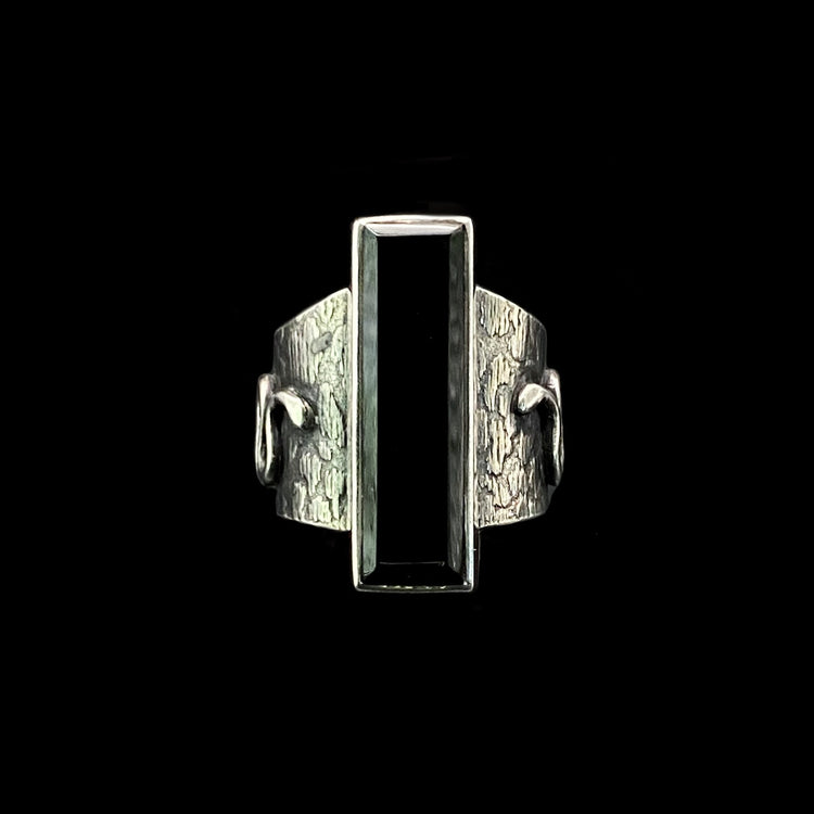Serpent Onyx Ring - Size 6.75